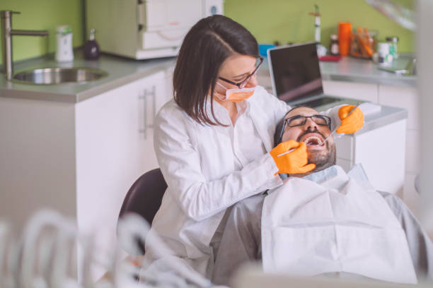Best Cosmetic Emergency Dentistry in Newtown, OH